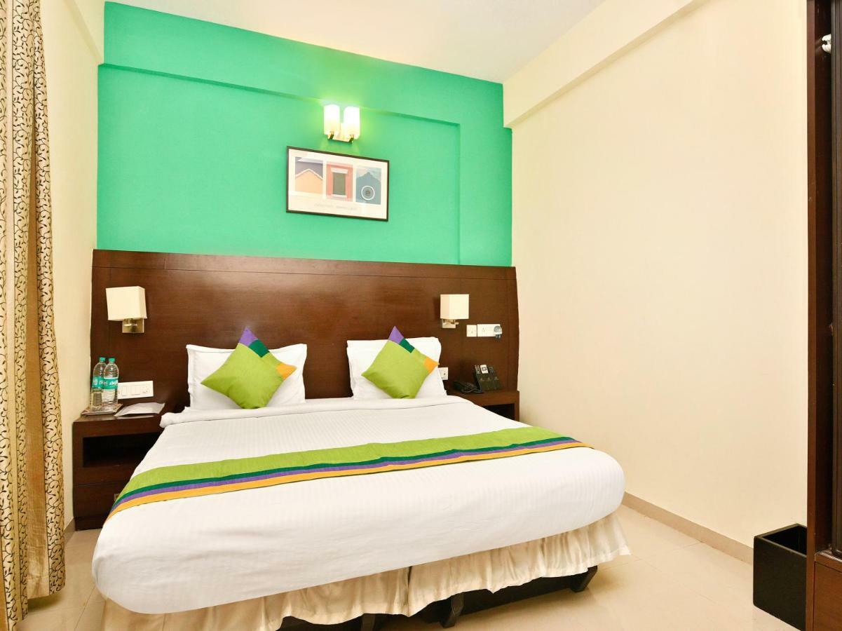 Treebo Trend Sterling Suites Inn バンガロール エクステリア 写真
