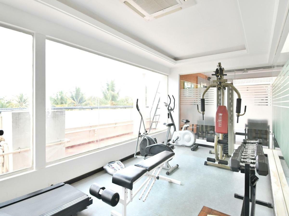Treebo Trend Sterling Suites Inn バンガロール エクステリア 写真