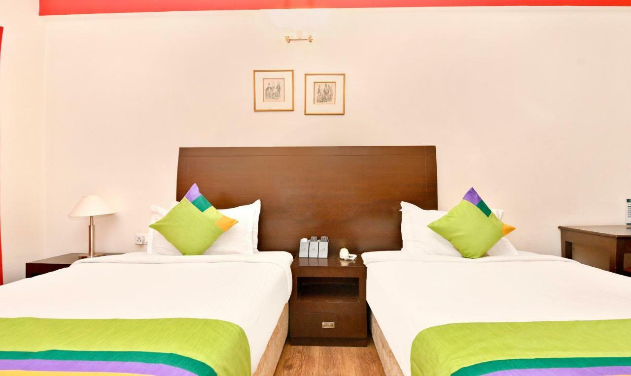 Treebo Trend Sterling Suites Inn バンガロール エクステリア 写真